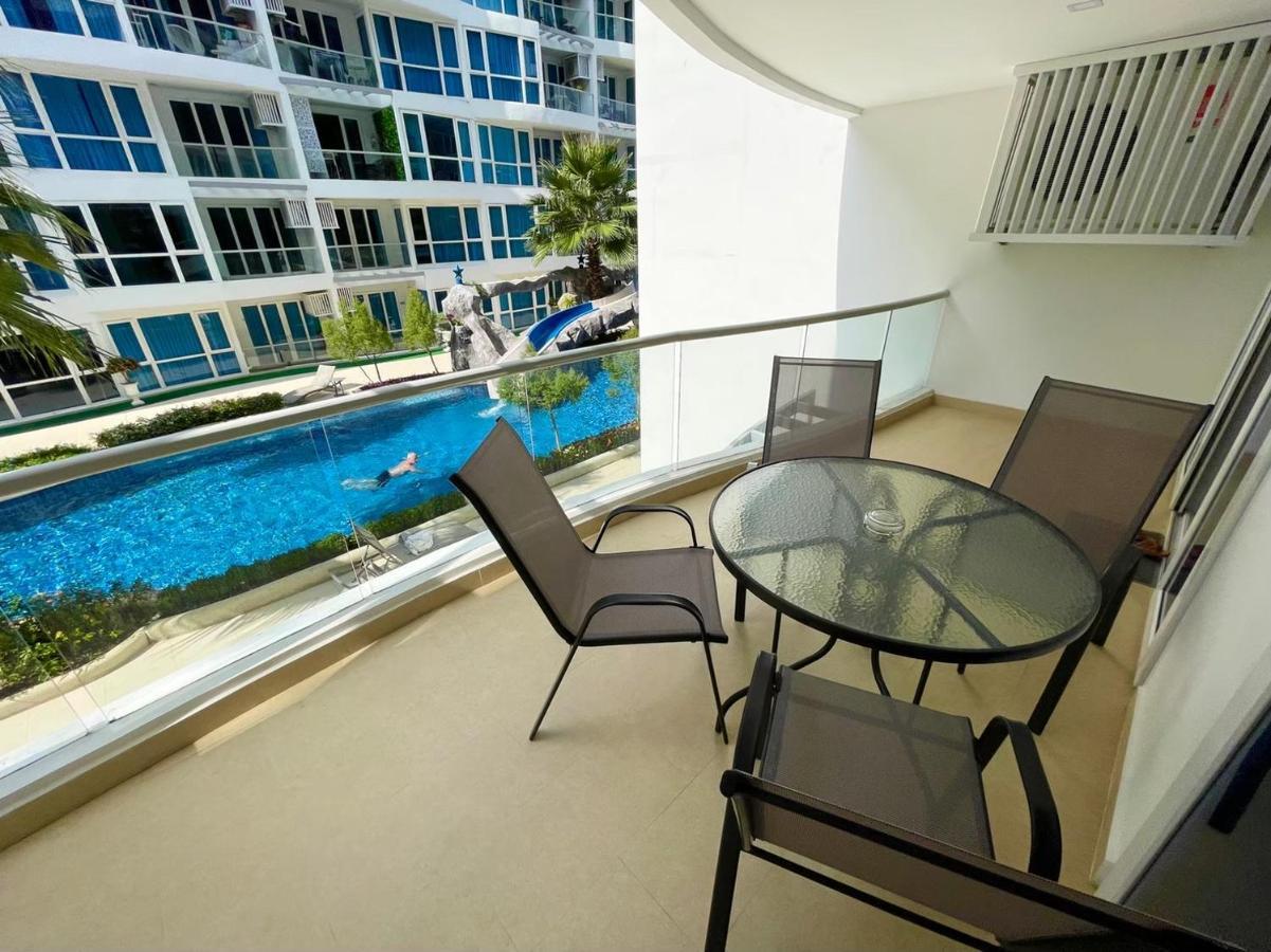 Large 2 Bedroom Condo, Grand Avenue, Central Pattaya Exterior foto