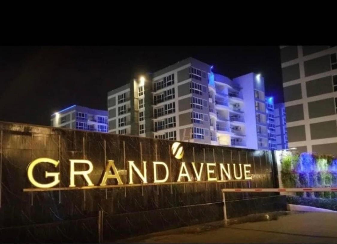 Large 2 Bedroom Condo, Grand Avenue, Central Pattaya Exterior foto